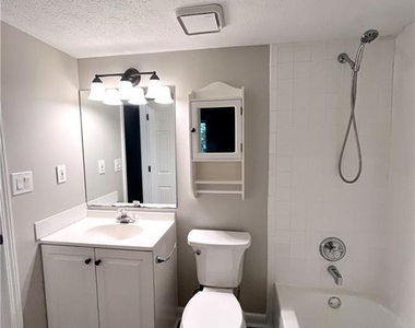 3030 Steeplechase Drive - Photo Thumbnail 23