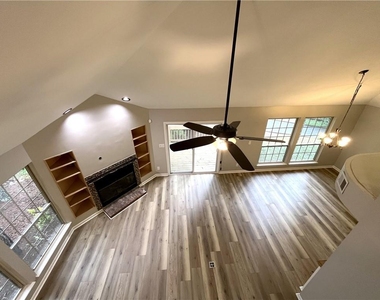 3030 Steeplechase Drive - Photo Thumbnail 26