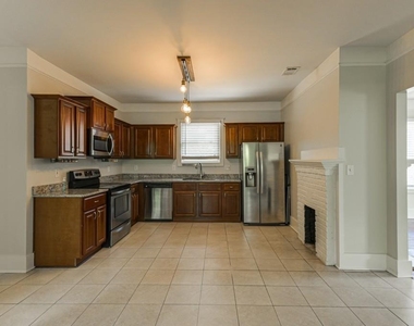 86 Mayson Avenue Ne - Photo Thumbnail 16
