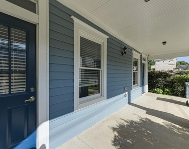 86 Mayson Avenue Ne - Photo Thumbnail 1