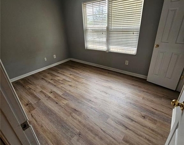 1406 Flanagan Mill Drive - Photo Thumbnail 22