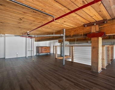 170 Boulevard Se - Photo Thumbnail 12