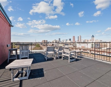 170 Boulevard Se - Photo Thumbnail 22