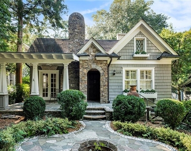 2378 Glenwood Drive Ne - Photo Thumbnail 22