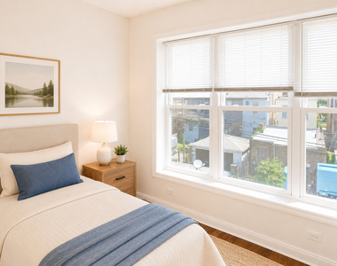 6233 S Langley Avenue - Photo Thumbnail 3