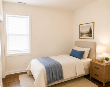 6233 S Langley Avenue - Photo Thumbnail 5