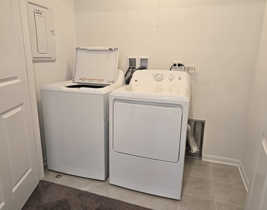 12606 S Talbot Circle - Photo Thumbnail 7