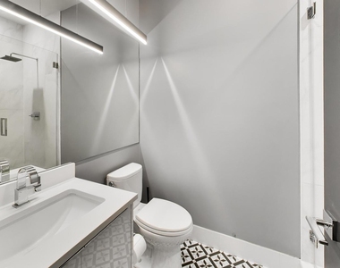 3740 N Clifton Avenue - Photo Thumbnail 19