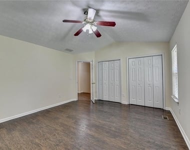 3380 Mcclure Woods Drive - Photo Thumbnail 29