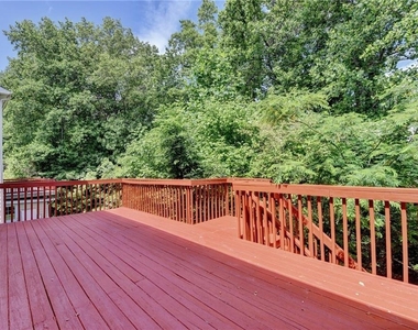 3380 Mcclure Woods Drive - Photo Thumbnail 46