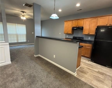 549 Maggie Lane - Photo Thumbnail 2