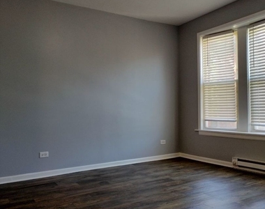 6601 S Green Street - Photo Thumbnail 3