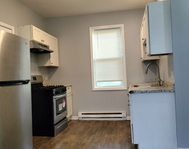 6601 S Green Street - Photo Thumbnail 7