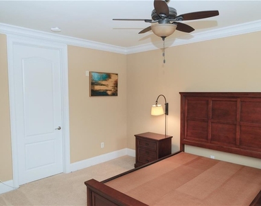 2300 Peachford Road - Photo Thumbnail 10