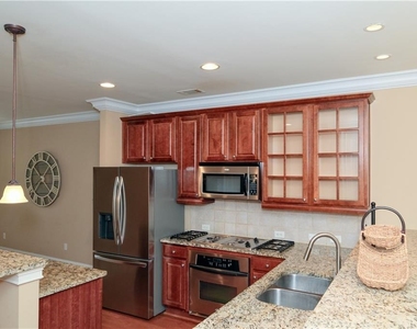 2300 Peachford Road - Photo Thumbnail 4
