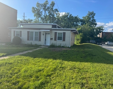 28 W Willow Street - Photo Thumbnail 1