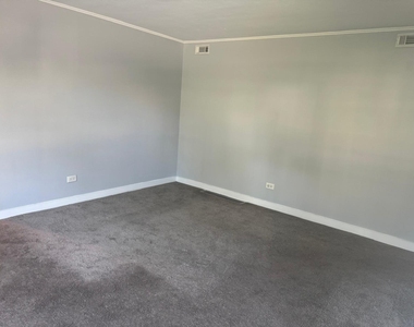 28 W Willow Street - Photo Thumbnail 5