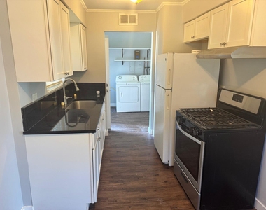 28 W Willow Street - Photo Thumbnail 10