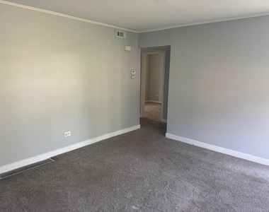 28 W Willow Street - Photo Thumbnail 4