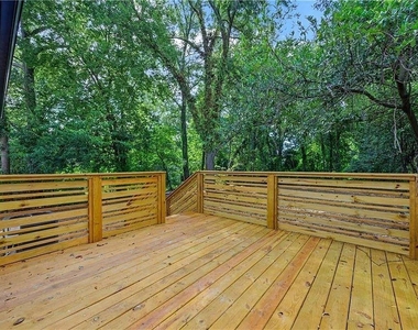 1658 Temple Avenue - Photo Thumbnail 23