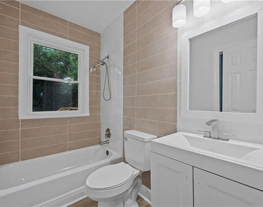 1658 Temple Avenue - Photo Thumbnail 20