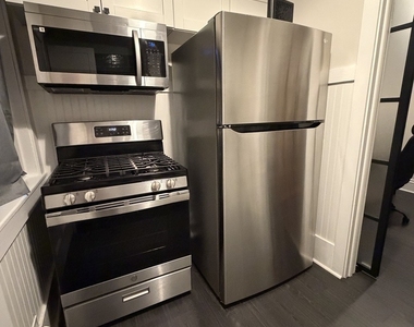 1709 W Wallen Avenue - Photo Thumbnail 3