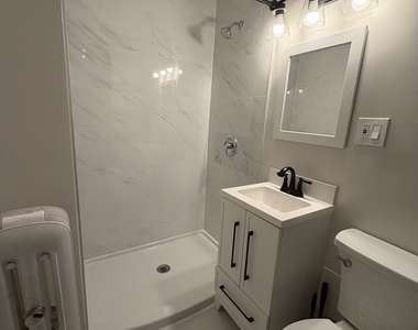 1709 W Wallen Avenue - Photo Thumbnail 7