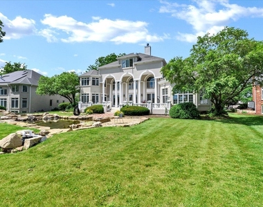 4206 Royal Fox Drive - Photo Thumbnail 2