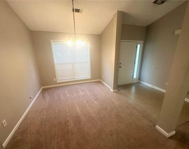 2743 Sam Calvin Drive - Photo Thumbnail 6