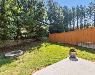 472 Tufton Trail Se - Photo Thumbnail 2