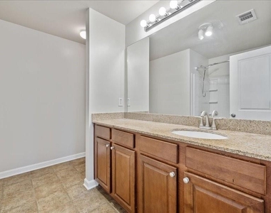 472 Tufton Trail Se - Photo Thumbnail 14