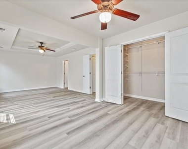 472 Tufton Trail Se - Photo Thumbnail 12