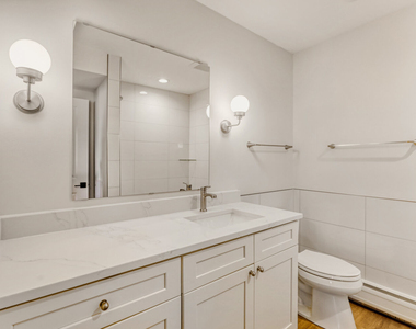 785 Pershing Avenue - Photo Thumbnail 9