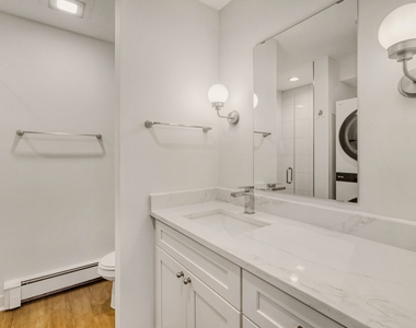 785 Pershing Avenue - Photo Thumbnail 10
