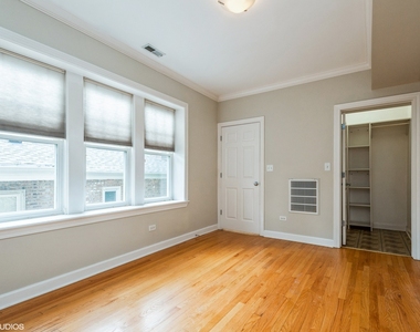 1615 Monroe Street - Photo Thumbnail 6