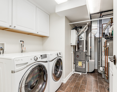 116 W Chestnut Street - Photo Thumbnail 15