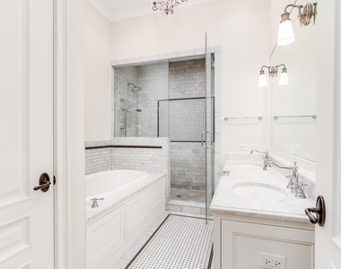 116 W Chestnut Street - Photo Thumbnail 11