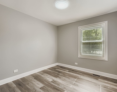 5611 Allemong Drive - Photo Thumbnail 18
