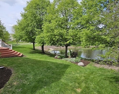 450 Rosewood Crossing - Photo Thumbnail 1