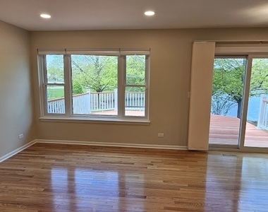 450 Rosewood Crossing - Photo Thumbnail 6