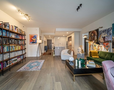 211 N Harbor Drive - Photo Thumbnail 1