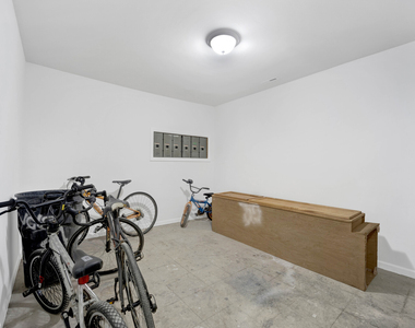 2152 W 21st Street - Photo Thumbnail 17