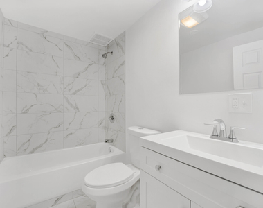 2152 W 21st Street - Photo Thumbnail 16