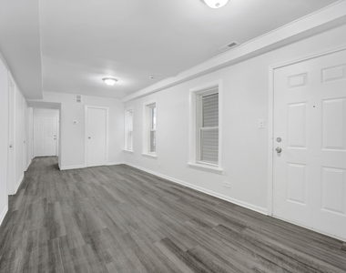 2152 W 21st Street - Photo Thumbnail 5