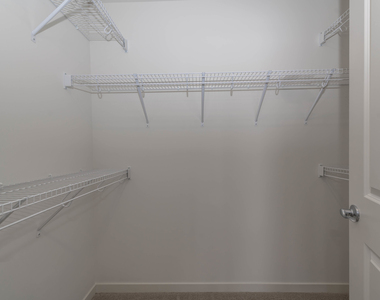 21599 W Field Court - Photo Thumbnail 6