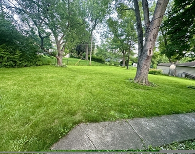 45 Golfview Road - Photo Thumbnail 8