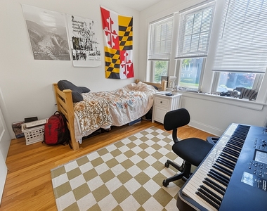 6638 N Glenwood Avenue - Photo Thumbnail 5