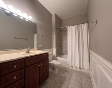 1200 W Monroe Street - Photo Thumbnail 5