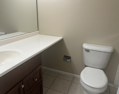 76 Margate Court - Photo Thumbnail 8