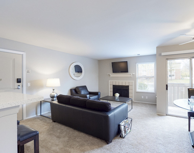 1114 Johnson Drive - Photo Thumbnail 8